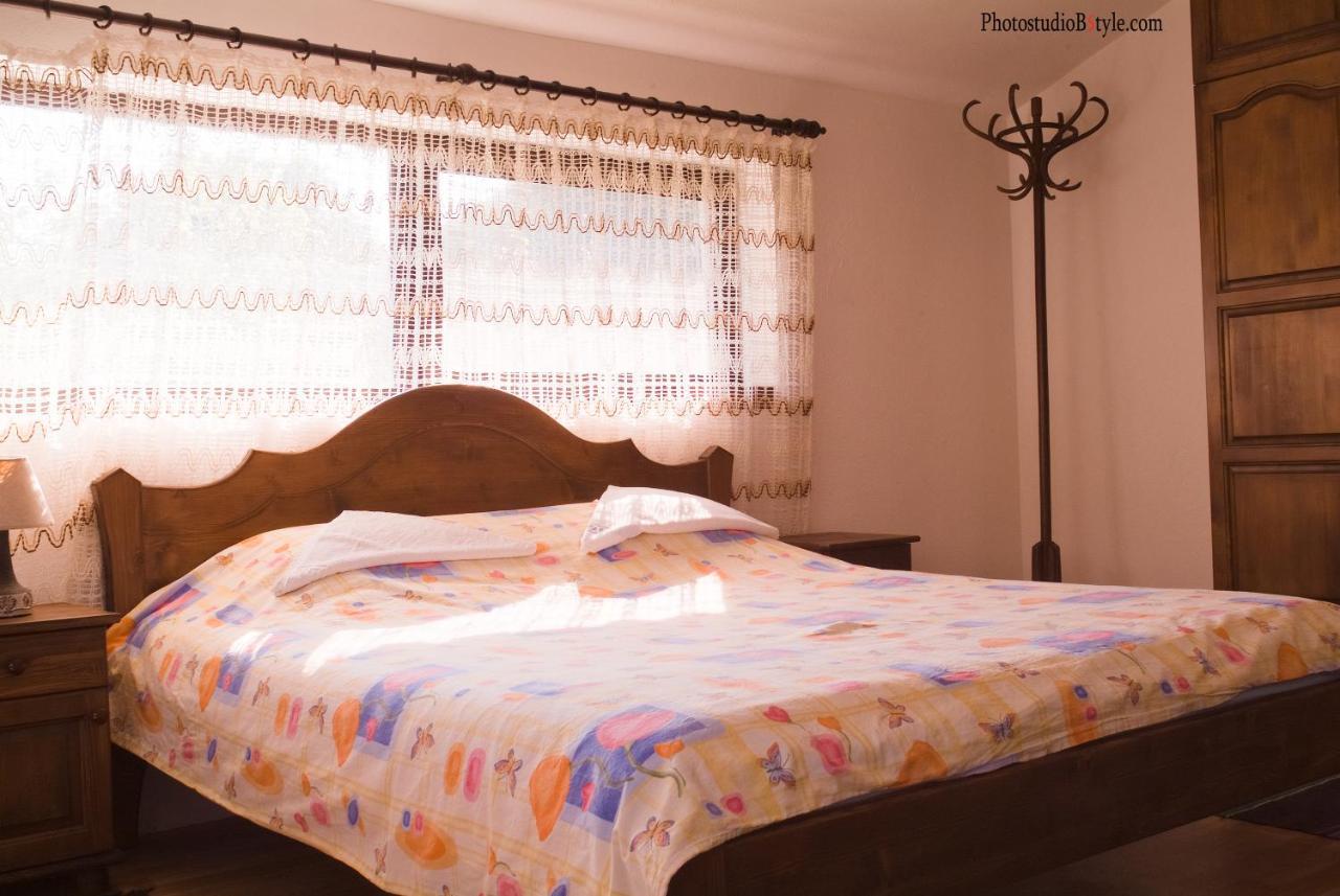 Neda's House Hotel Cherven  Kamer foto